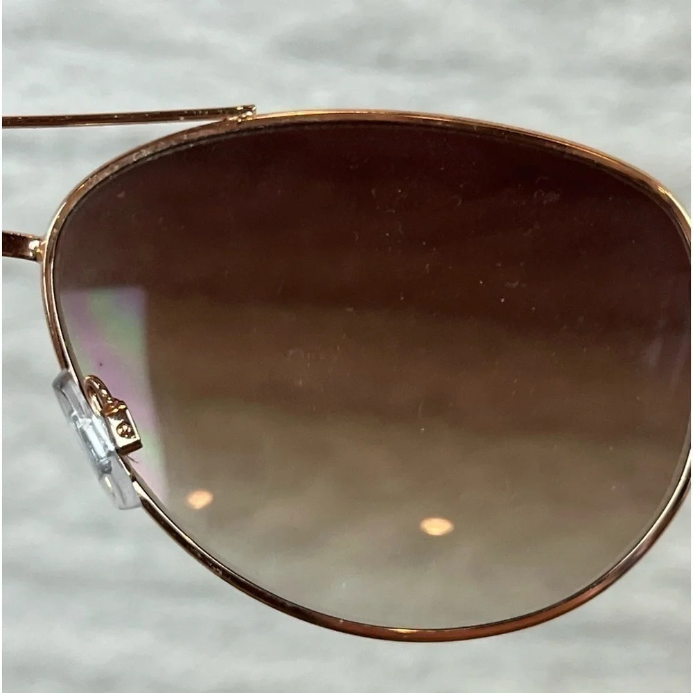 JUICY COUTURE Aviator Sunglasses with Hearts on ear piece Style 3166